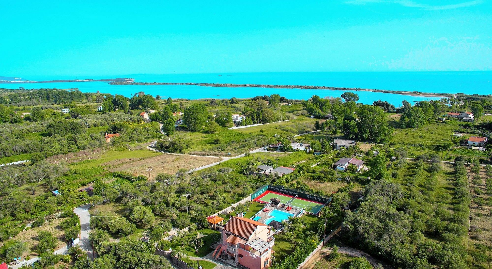 Villa Maxim With Private Pool & Tennis Court Halikounas Exterior foto